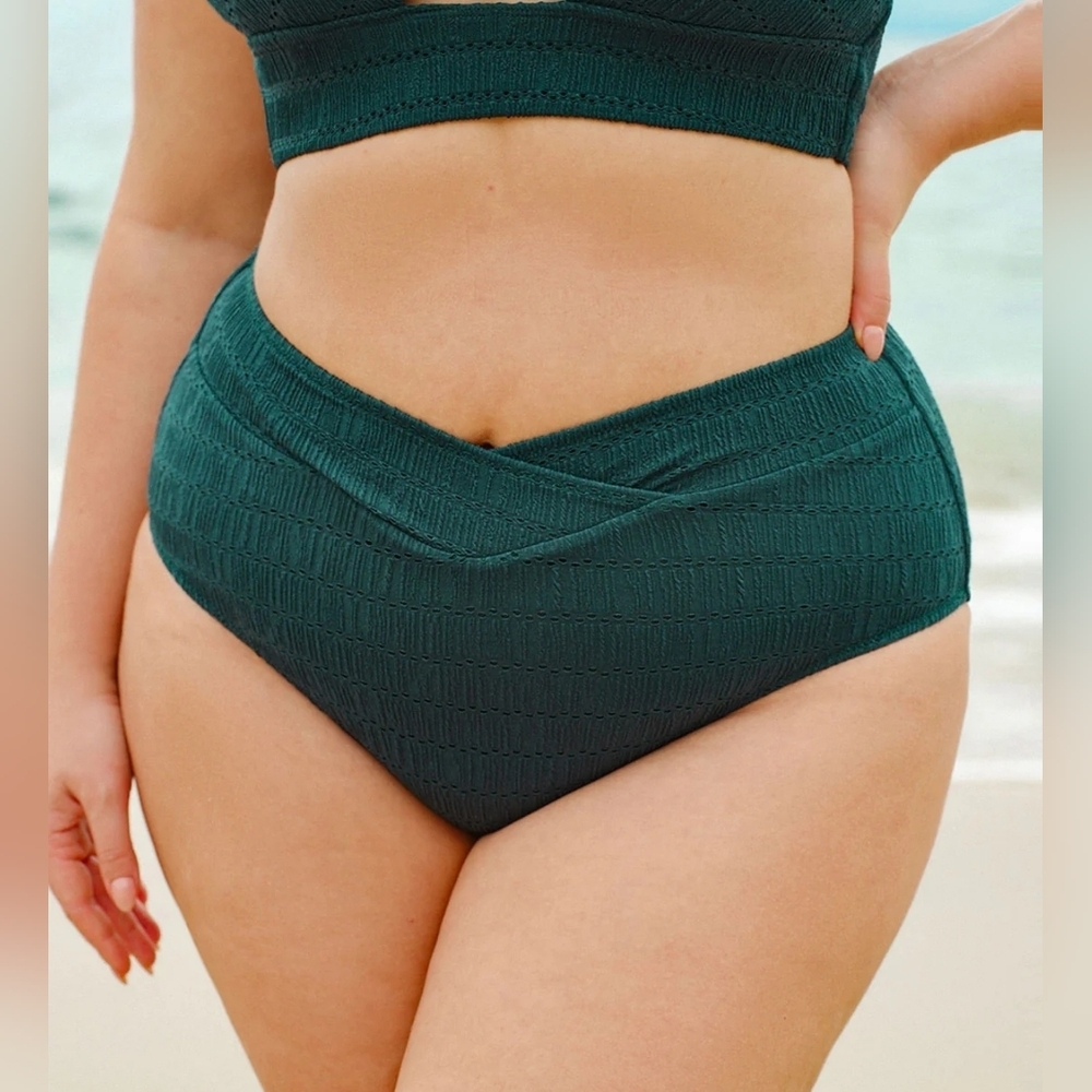 New Berlook Dark Green V Cut Plus Size Bikini Bottom Size 18